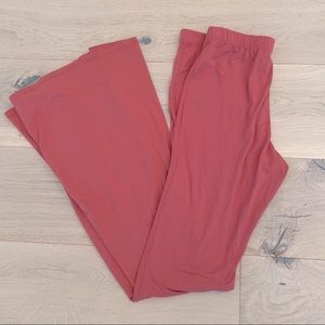 Bell bottom leggings